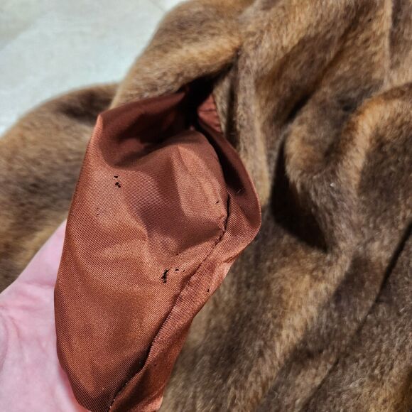 VTG Christian Dior Womens Size 8 USA Made Long Fur Coat Jacket Mink? W Pockets - Picture 14 of 16